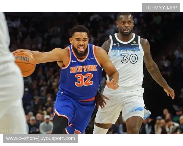 唐斯低位稳稳得手，森林狼在内线立足